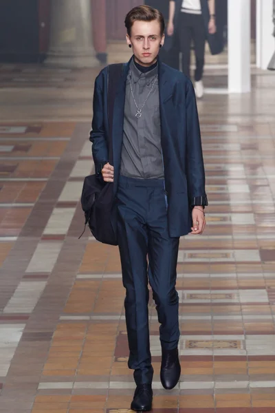 Look 6